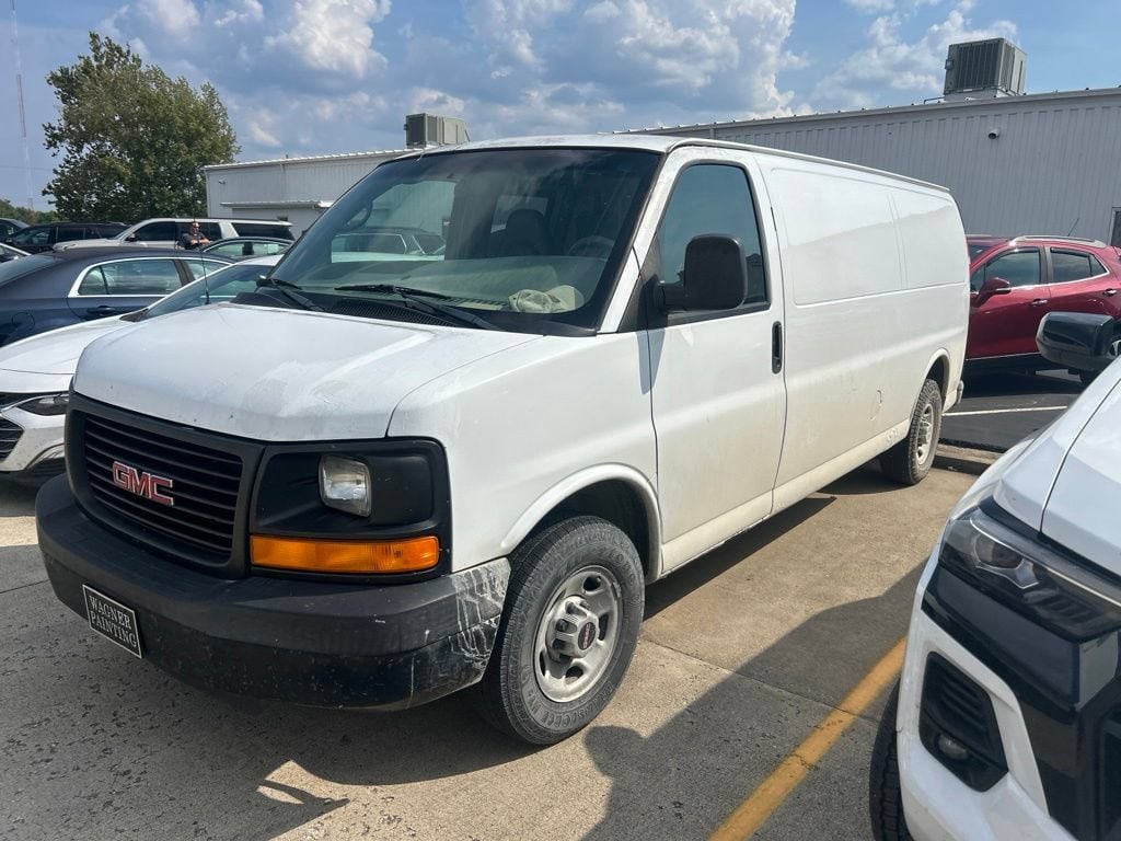 2008 GMC Savana Cargo