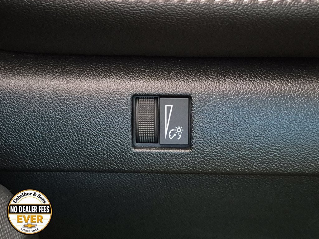 2023 Chevrolet Colorado LT - Photo 19