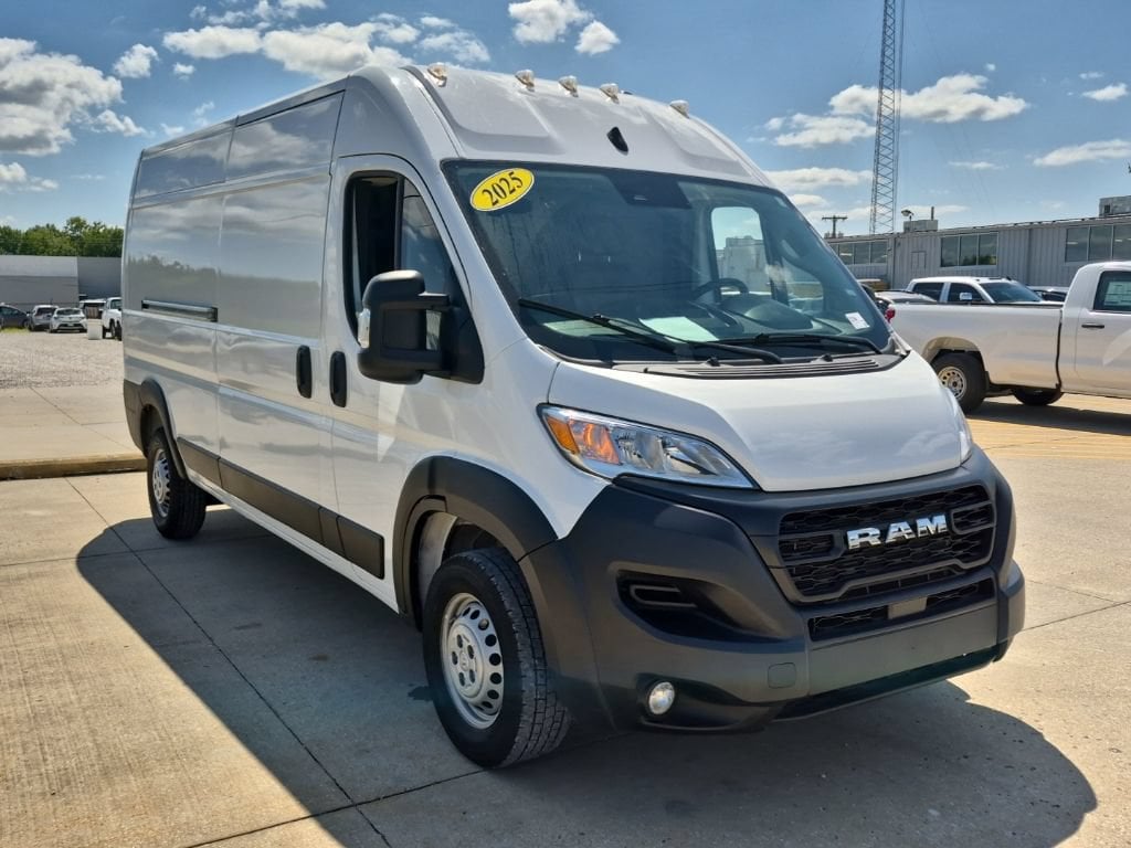 2025 RAM ProMaster Cargo Van Base