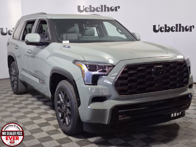 2026 Toyota Sequoia PLT HYBRID 
