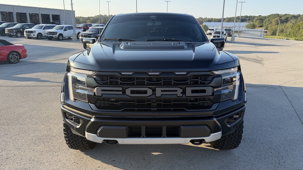 Used 2025 Ford F-150 Raptor Raptor 4WD SuperCrew 5.5 Box