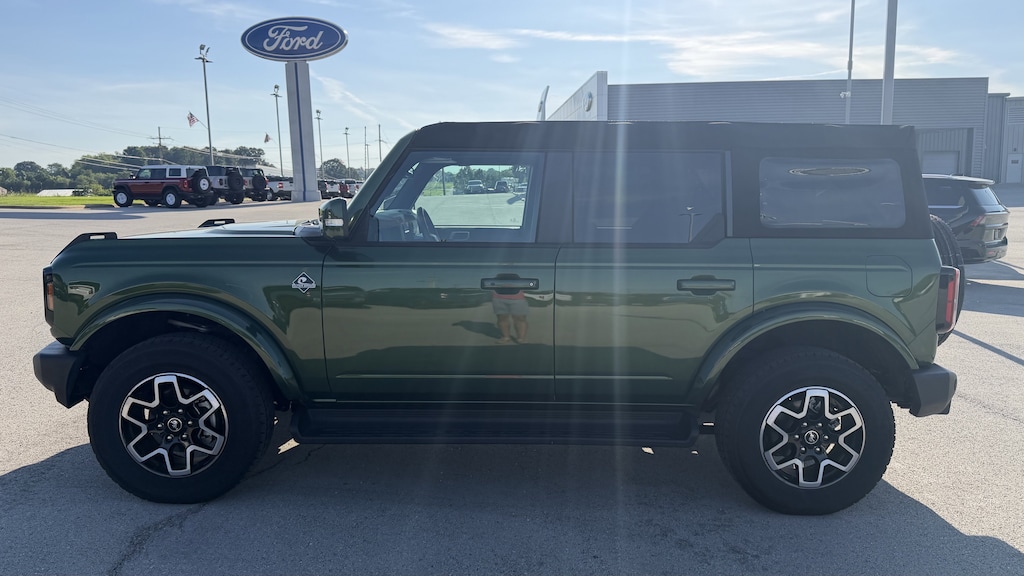 Used 2025 Ford Bronco Outer Banks Outer Banks 4x4