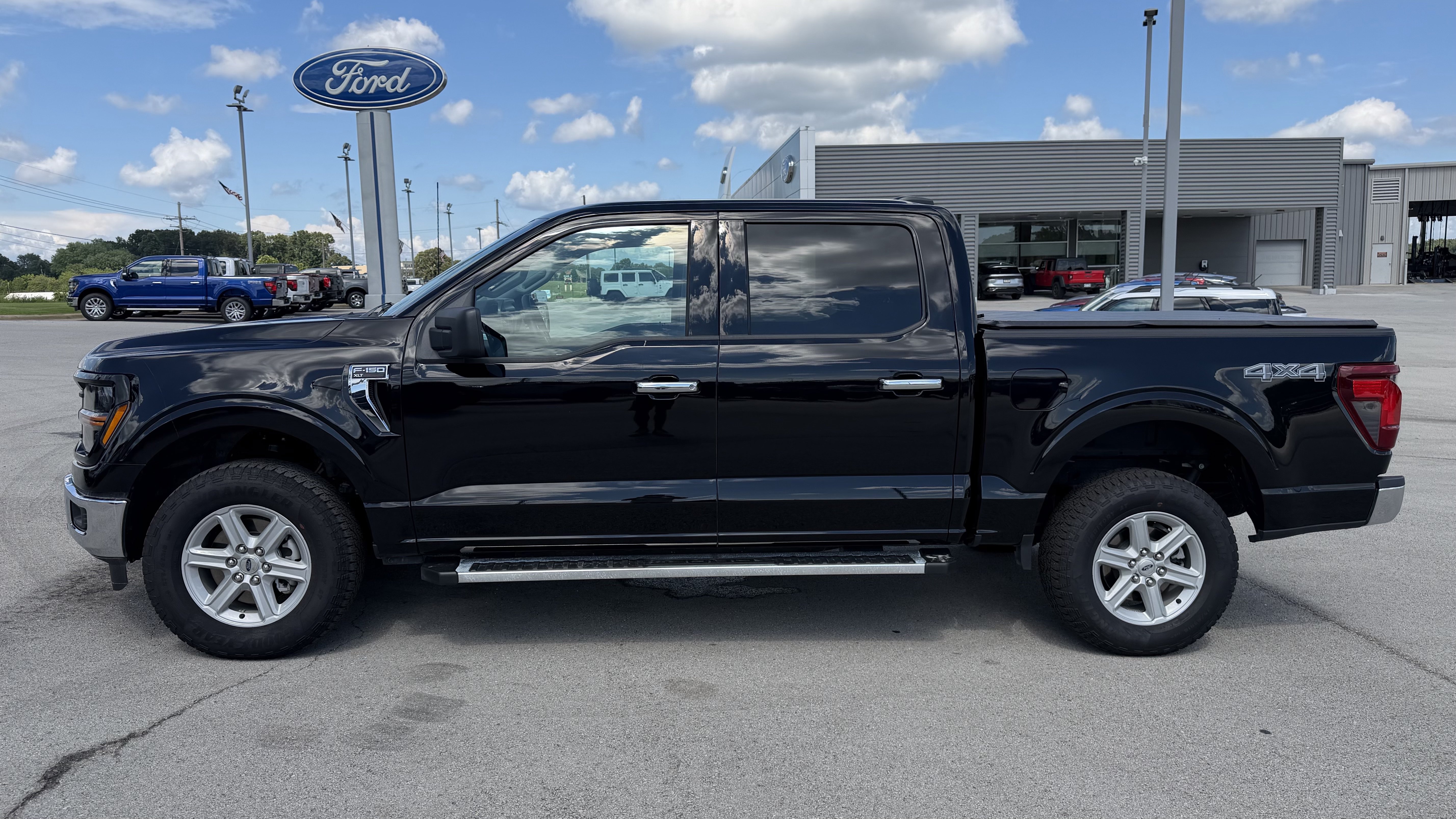 Used 2025 Ford F-150 XLT