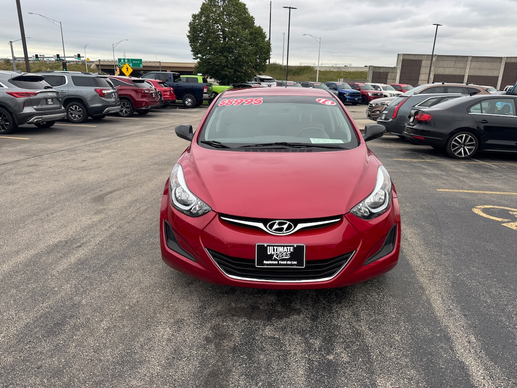 Used 2016 Hyundai Elantra SE Sedan