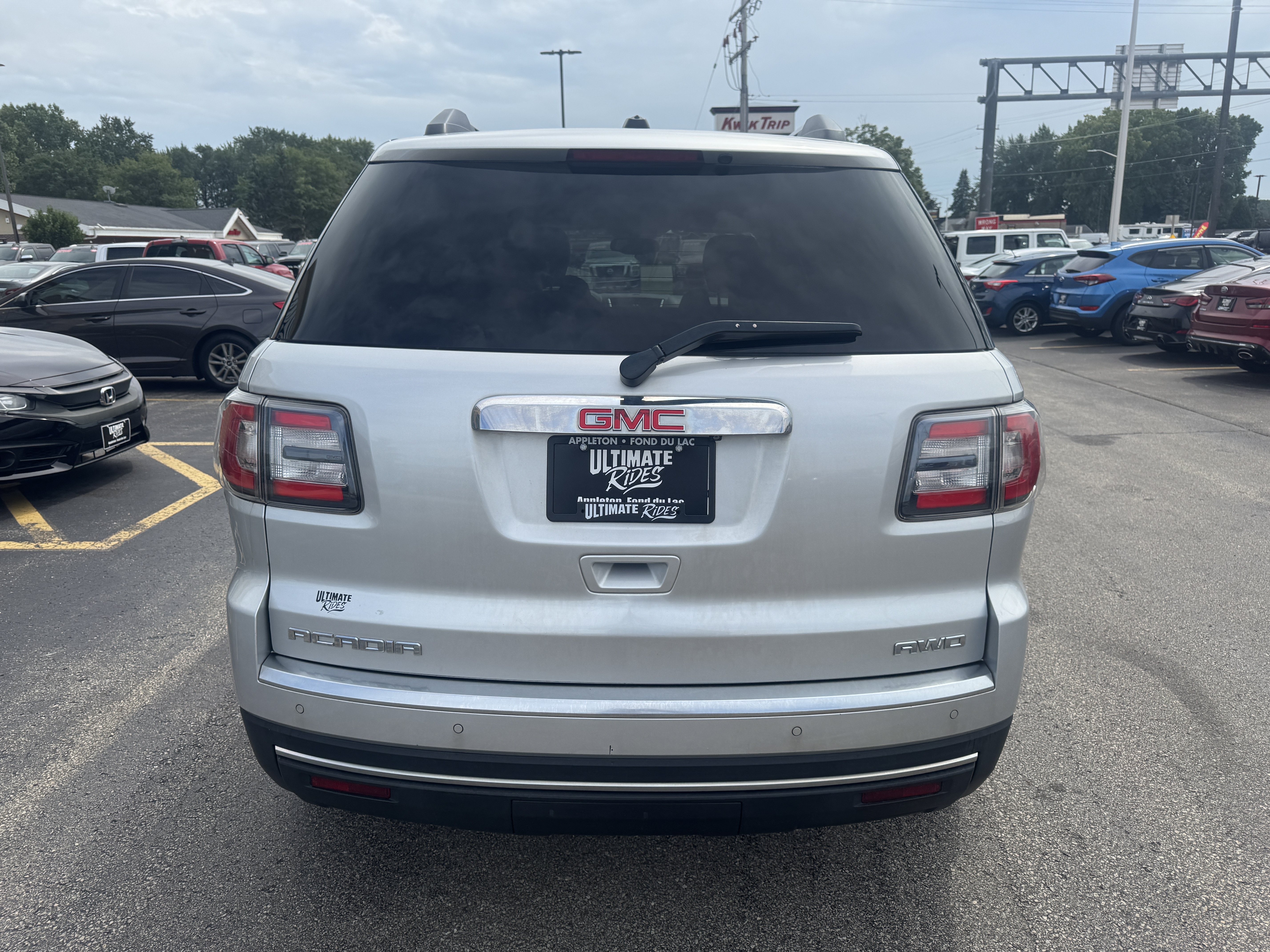 Used 2016 GMC Acadia SLE-1 SUV