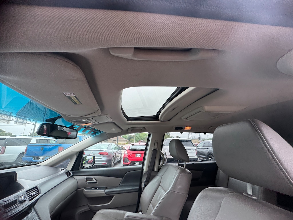 Used 2012 Honda Odyssey EX-L Van
