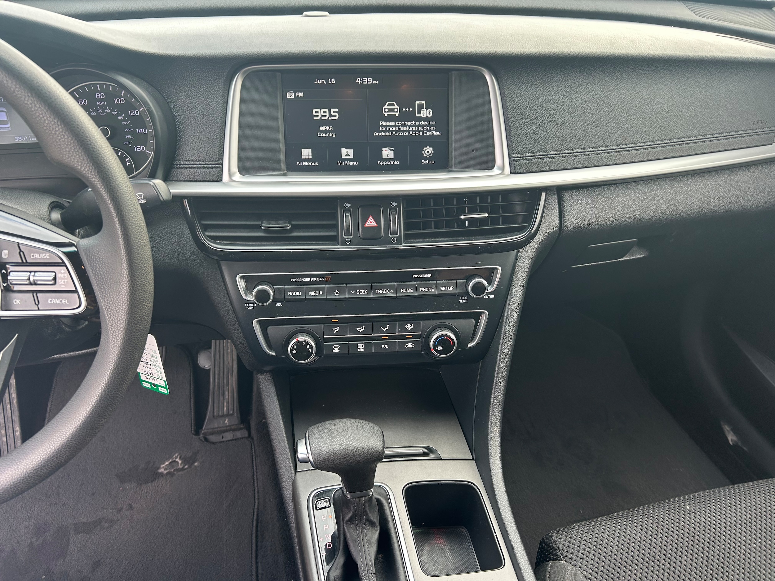 2020 Kia Optima LX - Photo 8