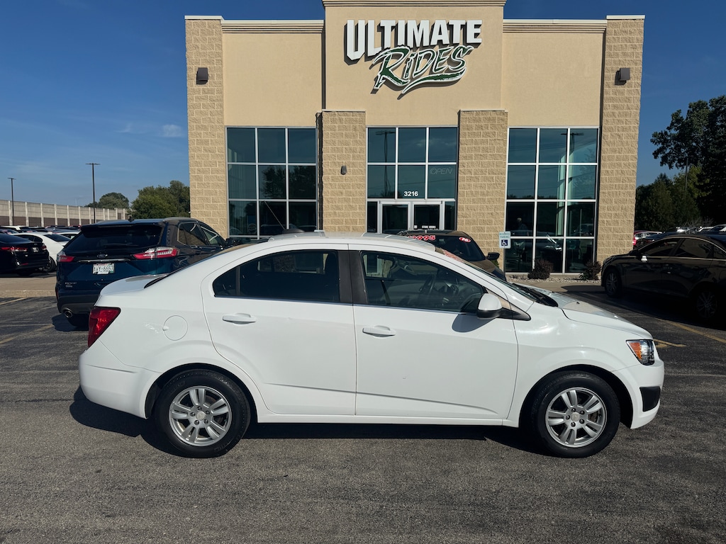 Used 2016 Chevrolet Sonic LT Auto Sedan