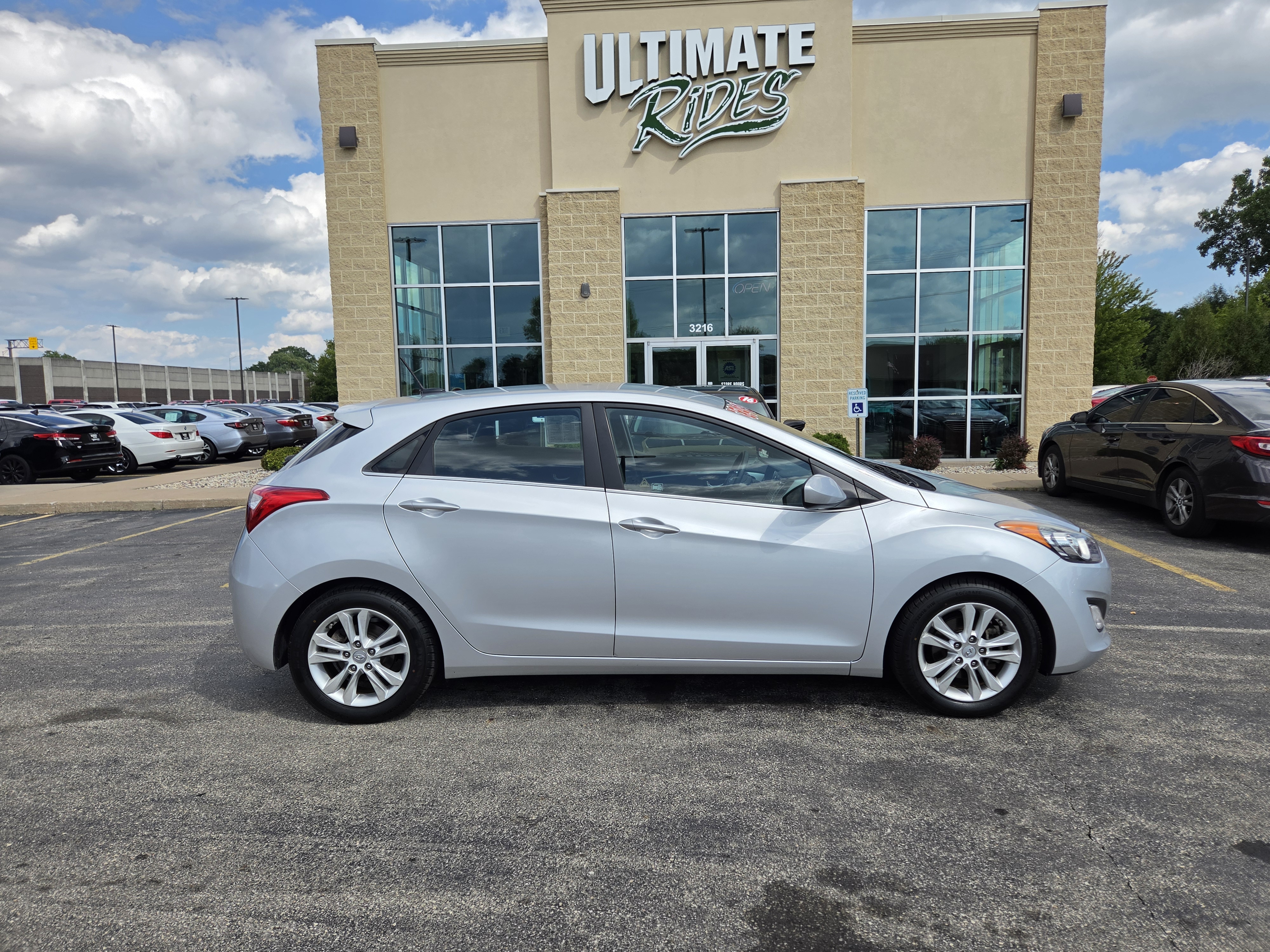 Used 2015 Hyundai Elantra GT Base Hatchback