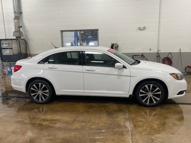 2014 Chrysler 200