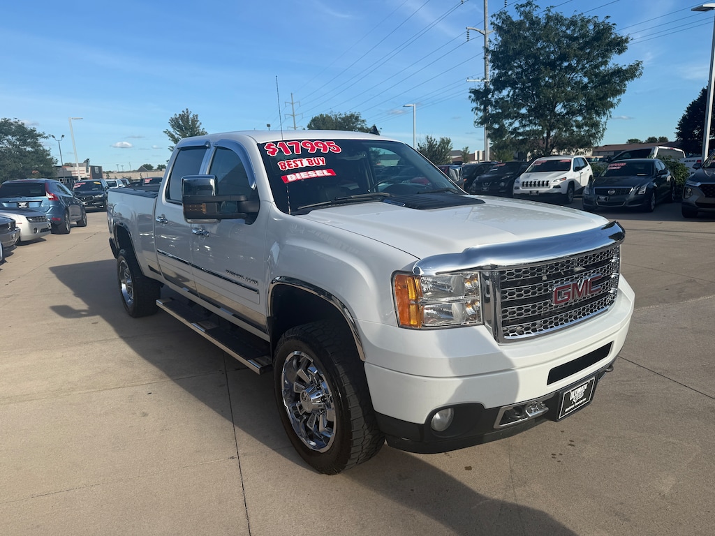Used 2013 GMC Sierra 2500HD Denali 4WD Truck Crew Cab
