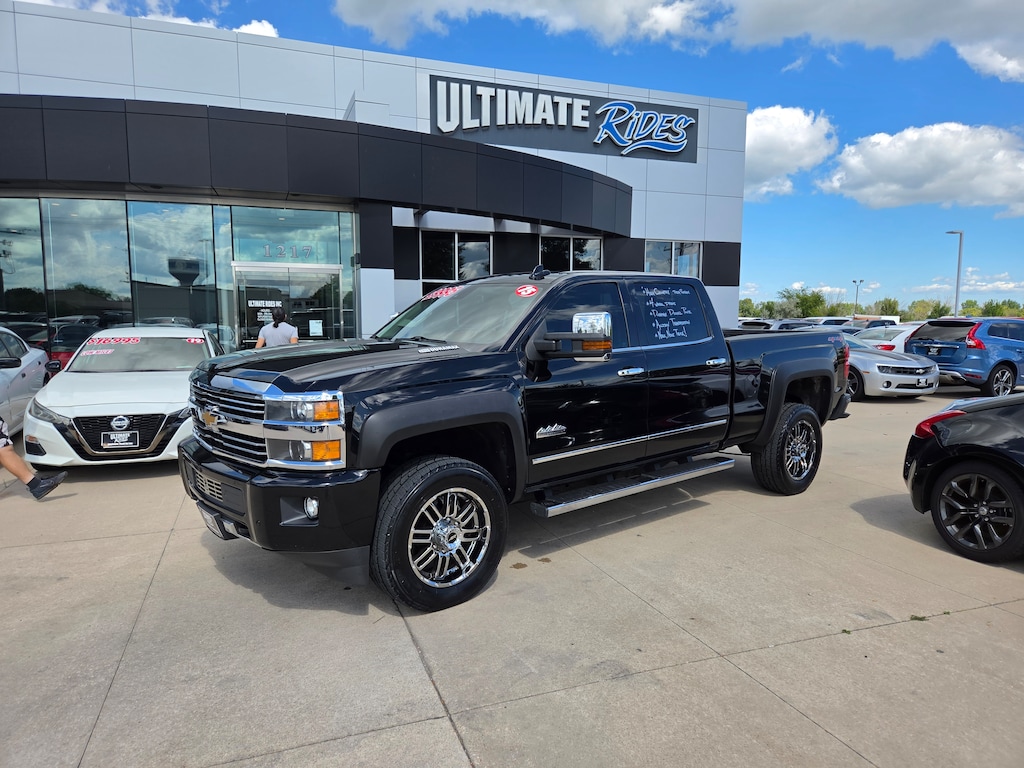 Used 2015 Chevrolet Silverado 3500HD High Country Truck Crew Cab