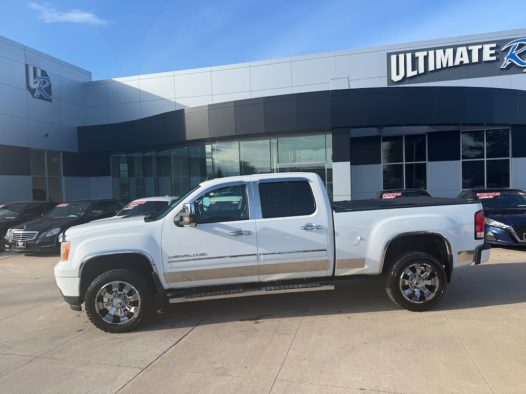Used 2013 GMC Sierra 2500HD Denali 4WD Truck Crew Cab