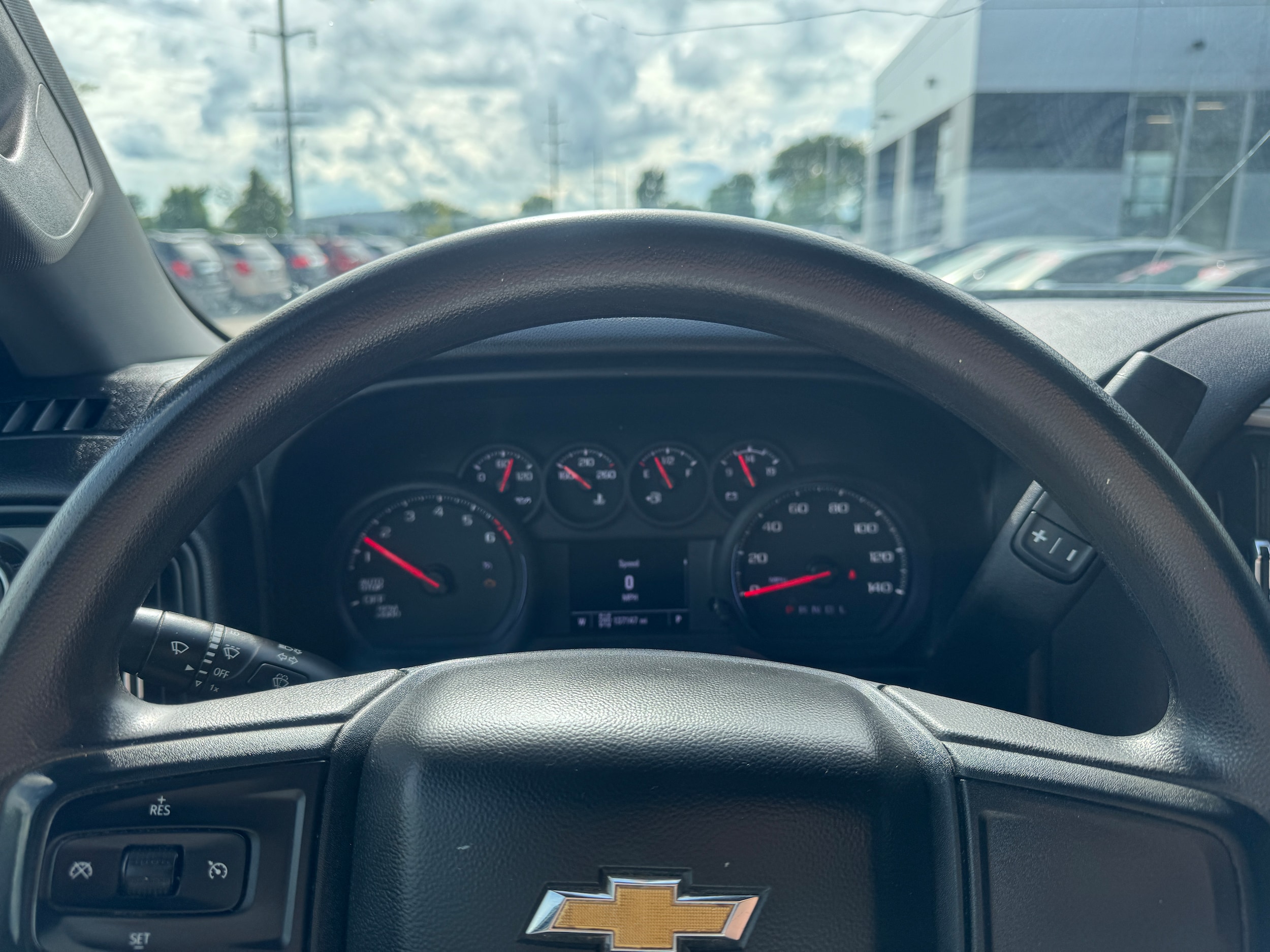 2022 Chevrolet Silverado 1500 Limited Custom - Photo 9