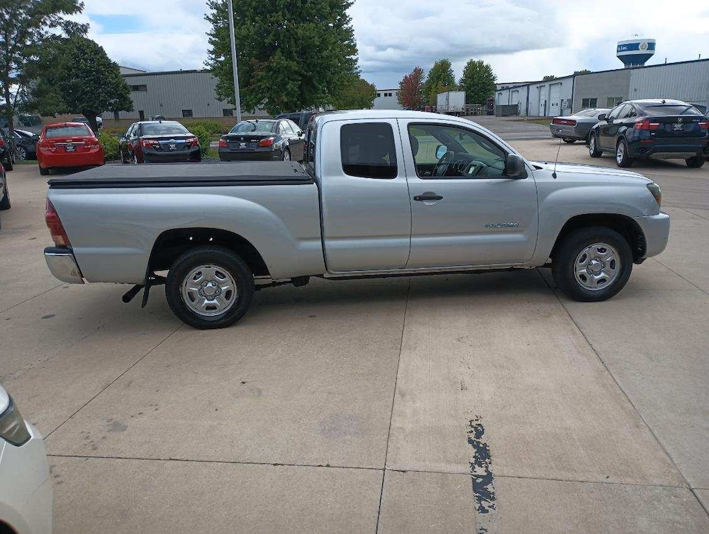 Used 2005 Toyota Tacoma Base Truck Access Cab