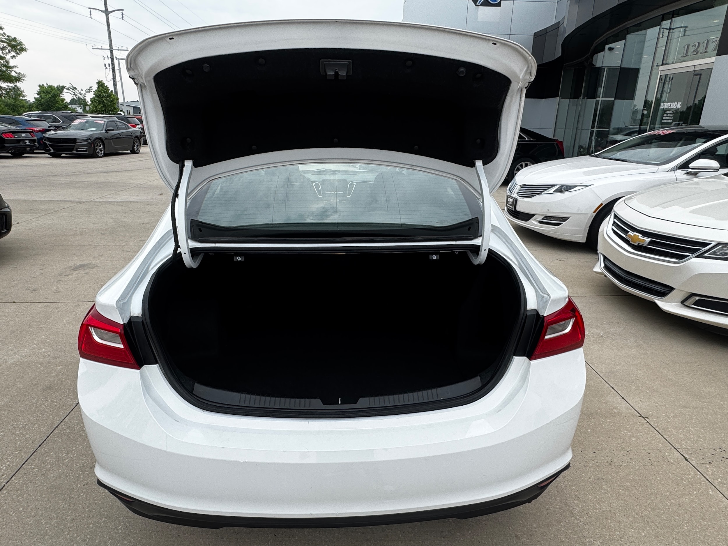 2017 Chevrolet Malibu 1LT - Photo 6