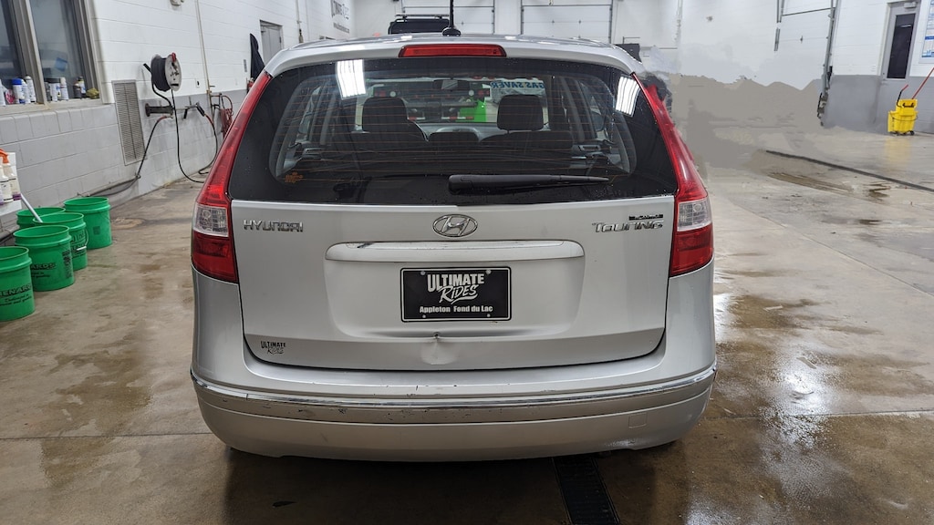 Used 2009 Hyundai Elantra Touring Base Hatchback