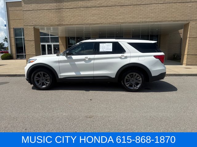 2022 Ford Explorer