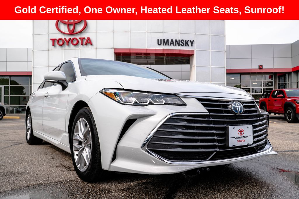 2022 Toyota Avalon XLE