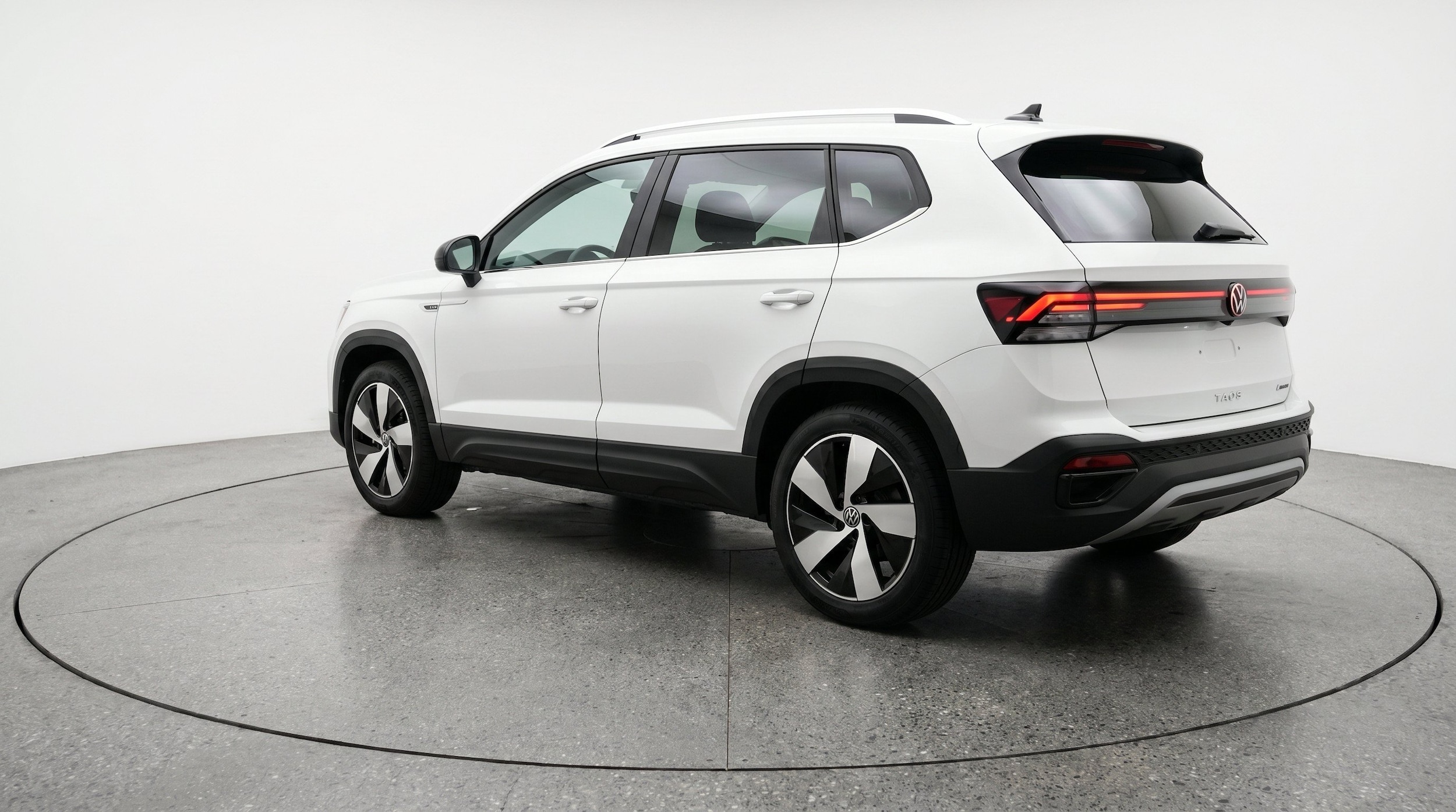 Thumbnail: 2026 Volkswagen Taos - 6