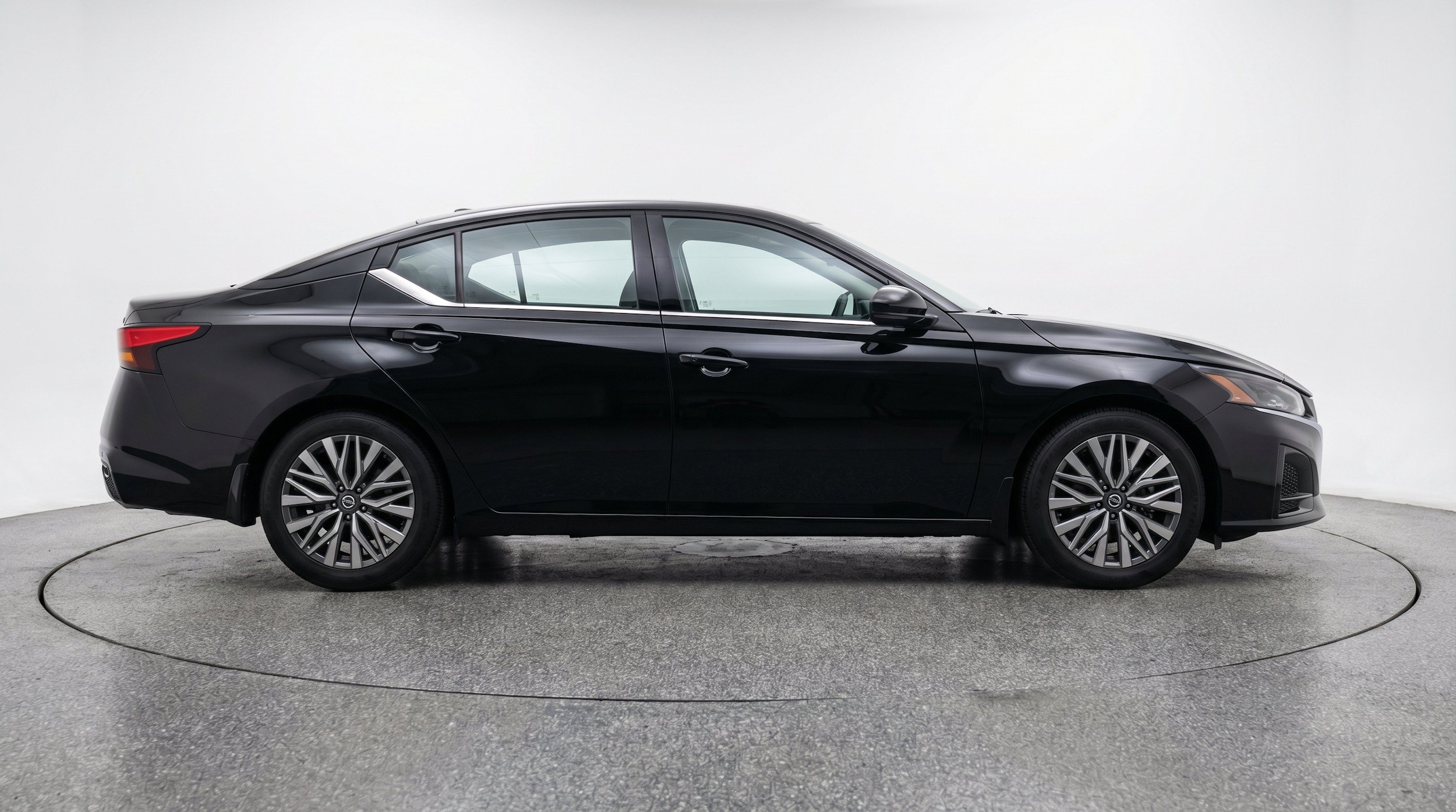 Thumbnail: 2026 Nissan Altima - 10