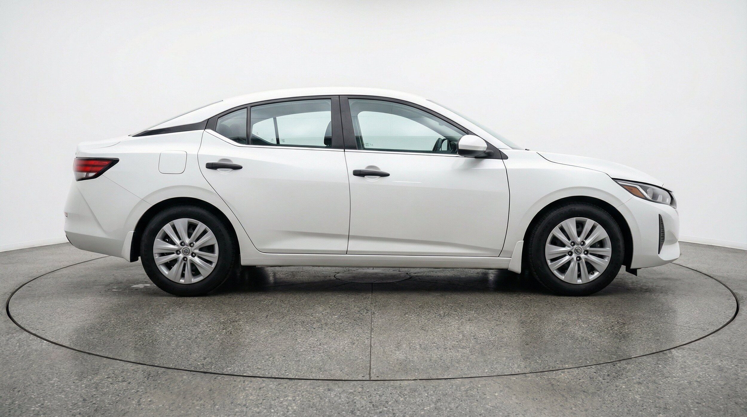 Thumbnail: 2025 Nissan Sentra - 11