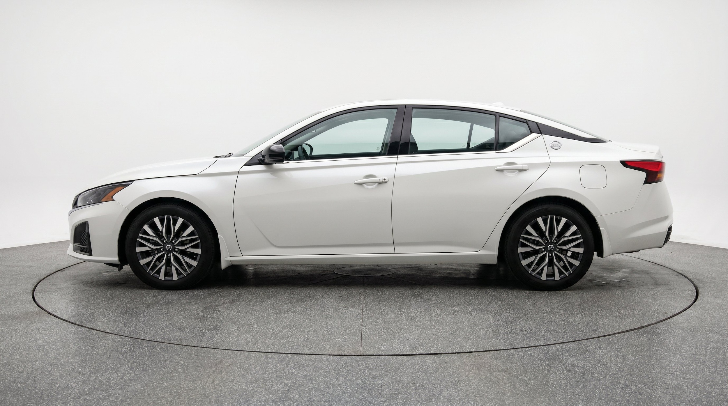 Thumbnail: 2026 Nissan Altima - 5