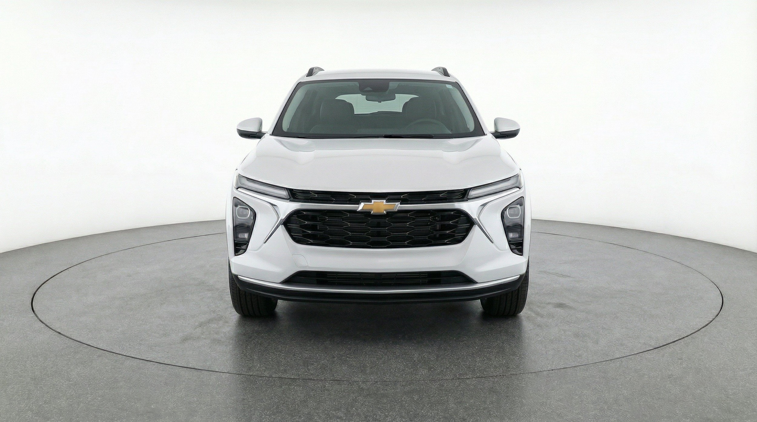 Thumbnail: 2025 Chevrolet Trax - 2