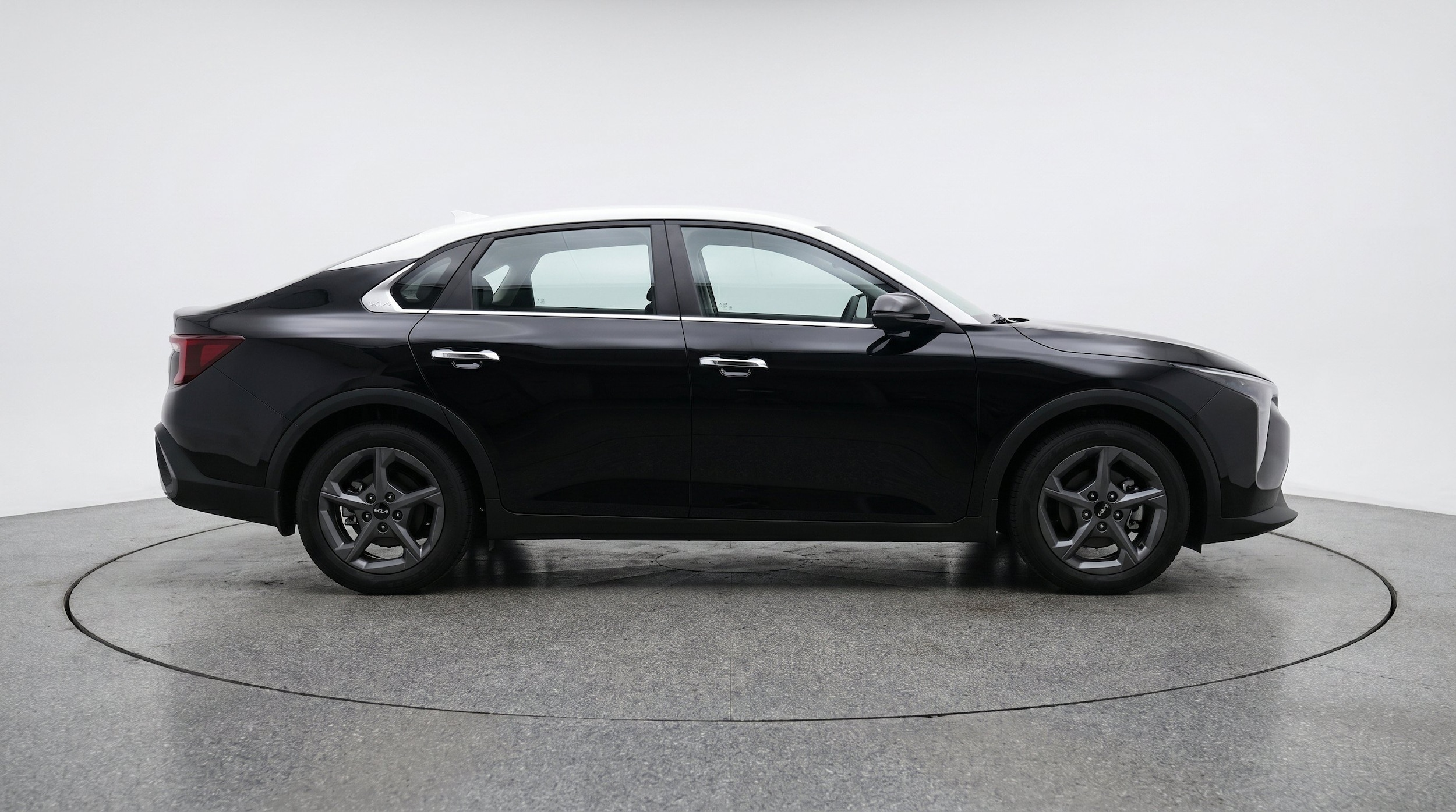 Thumbnail: 2026 Kia K4 - 10