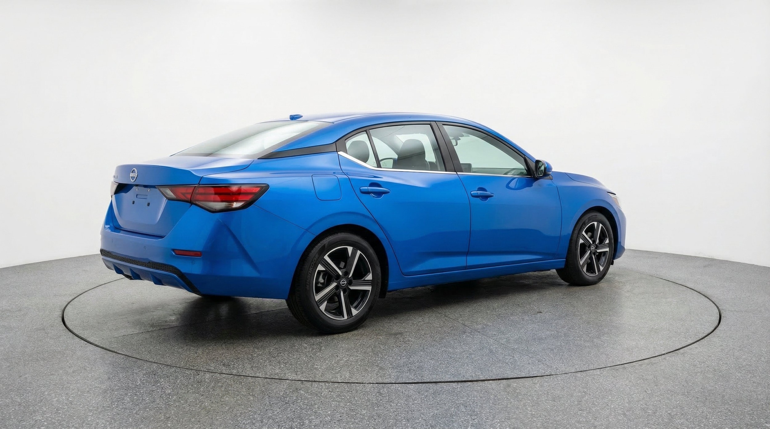Thumbnail: 2025 Nissan Sentra - 9