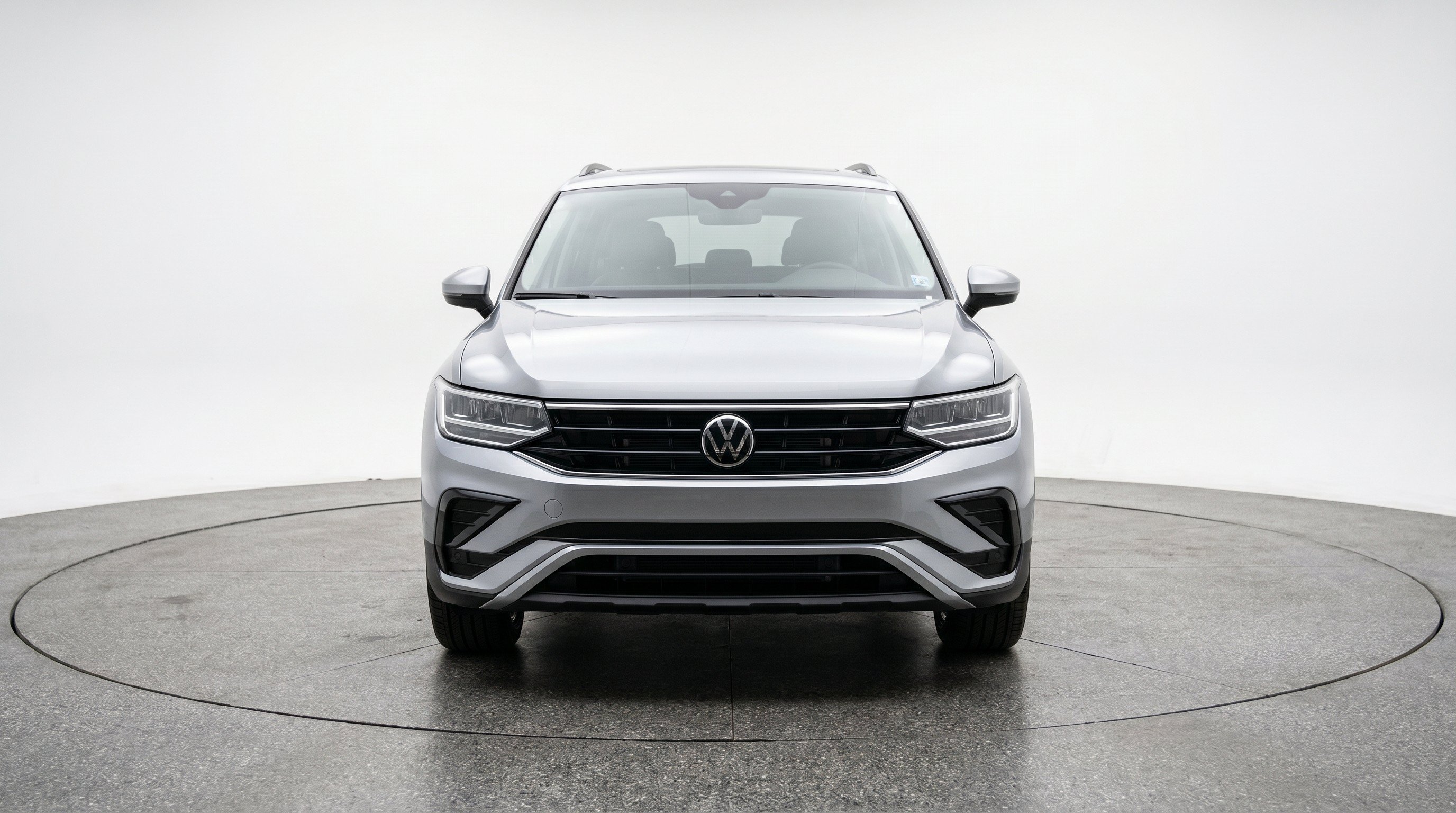 Thumbnail: 2026 Volkswagen Tiguan - 2