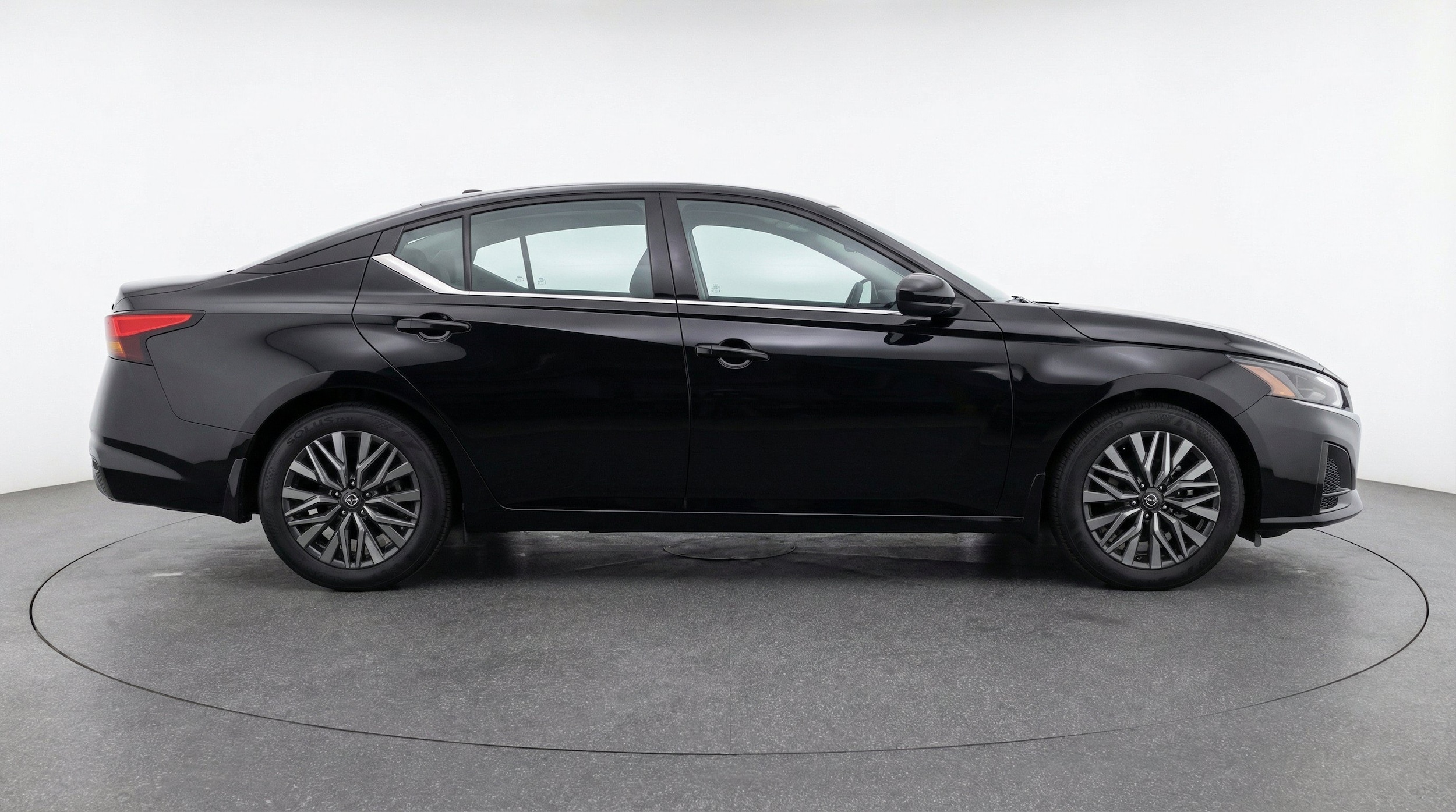 Thumbnail: 2026 Nissan Altima - 10