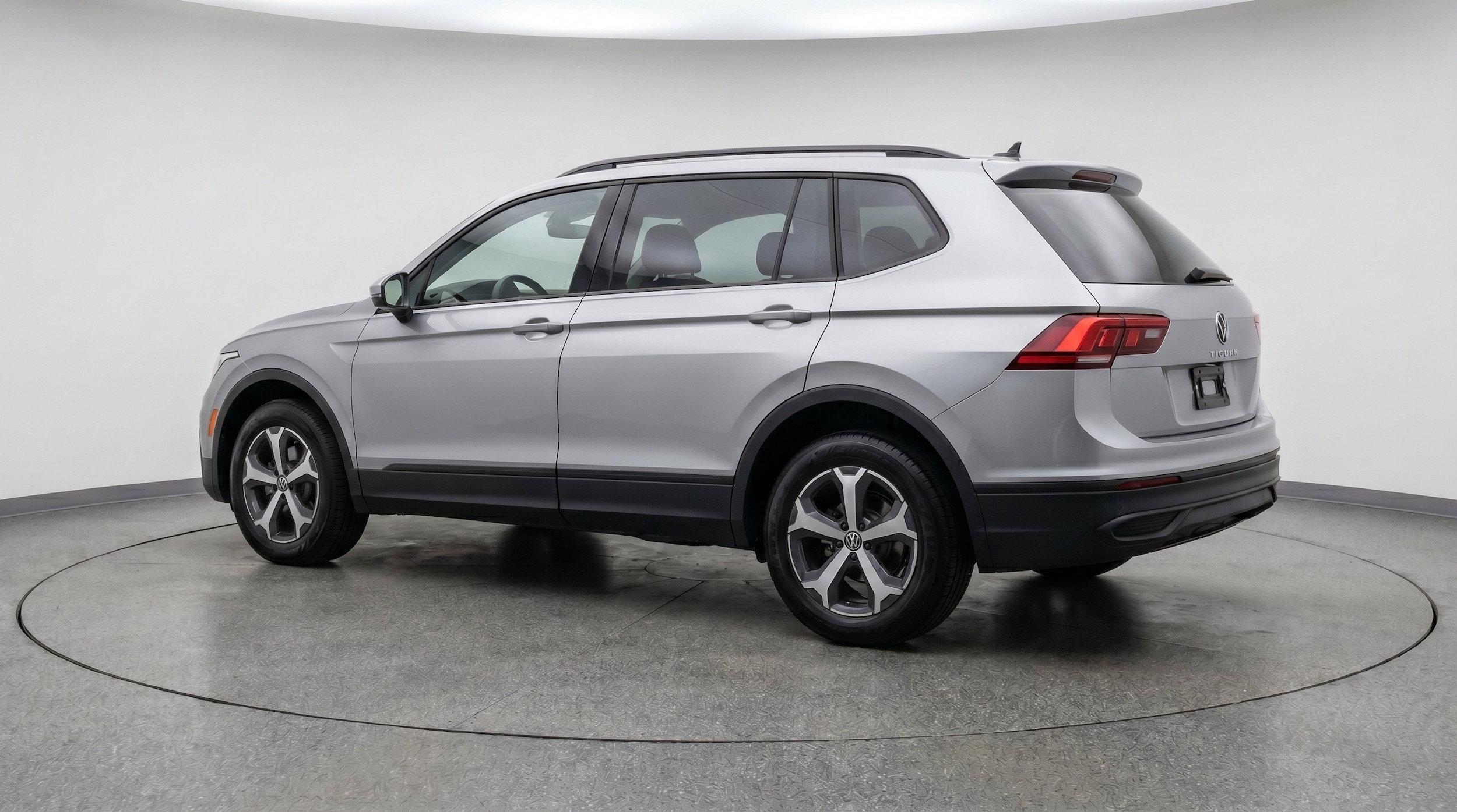 Thumbnail: 2026 Volkswagen Tiguan - 6