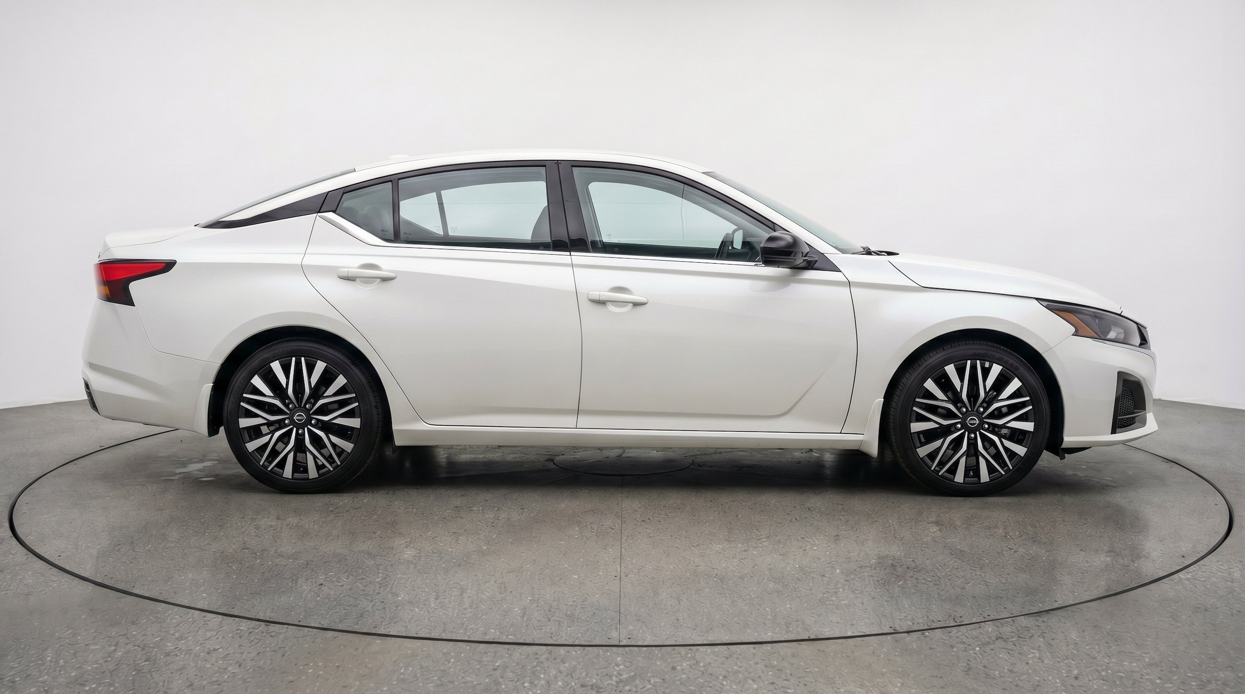 Thumbnail: 2026 Nissan Altima - 10