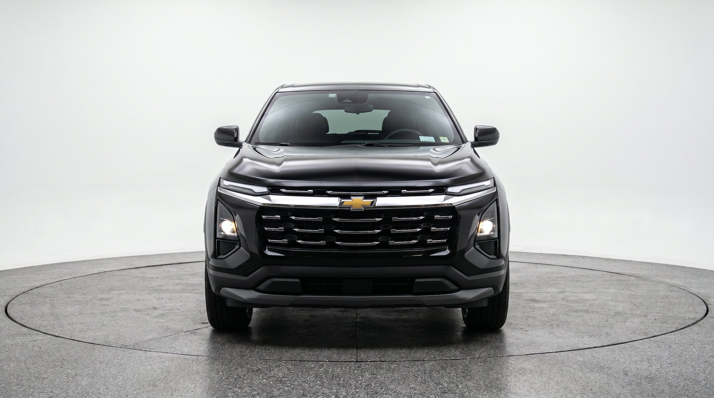Thumbnail: 2025 Chevrolet Equinox - 2