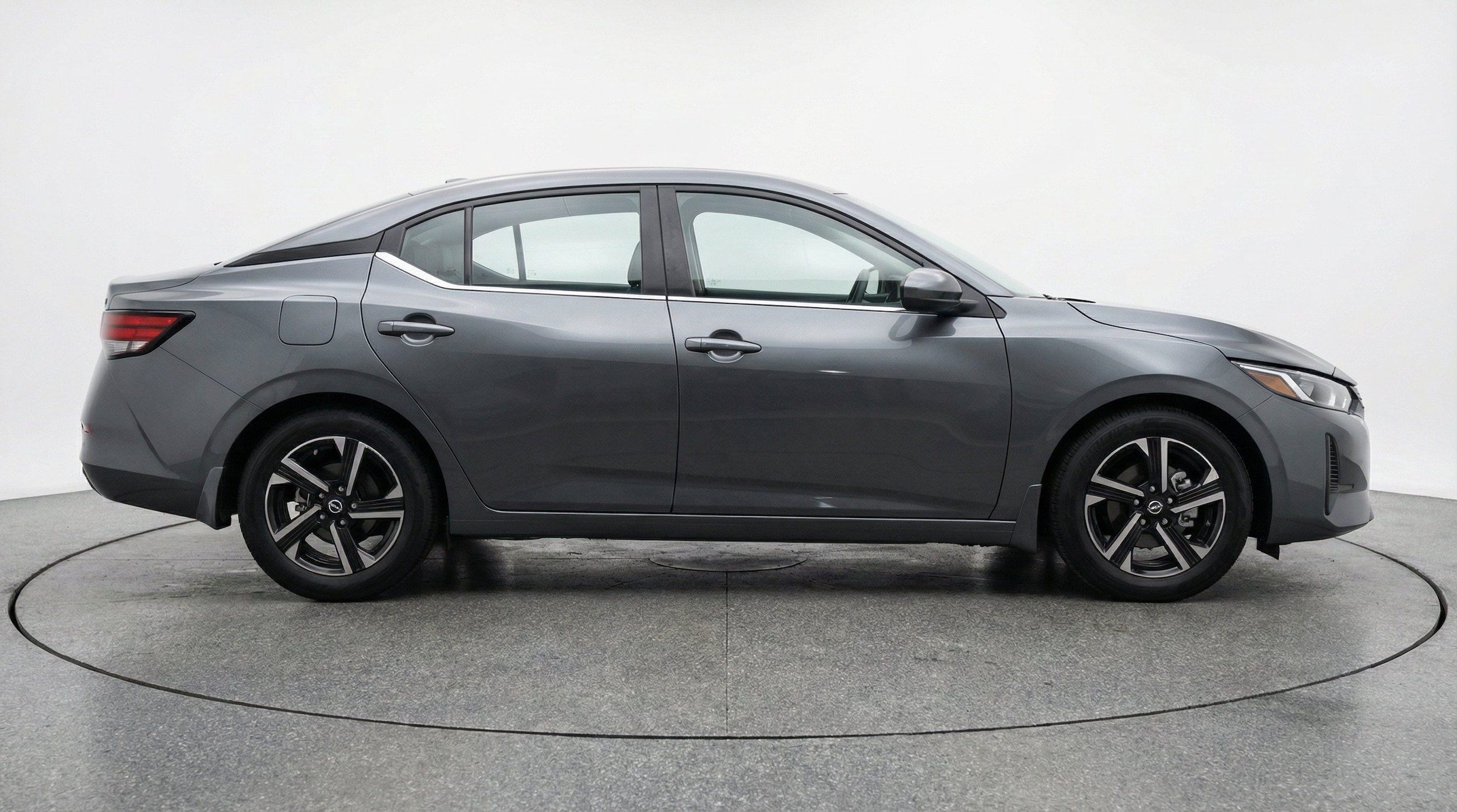 Thumbnail: 2025 Nissan Sentra - 11
