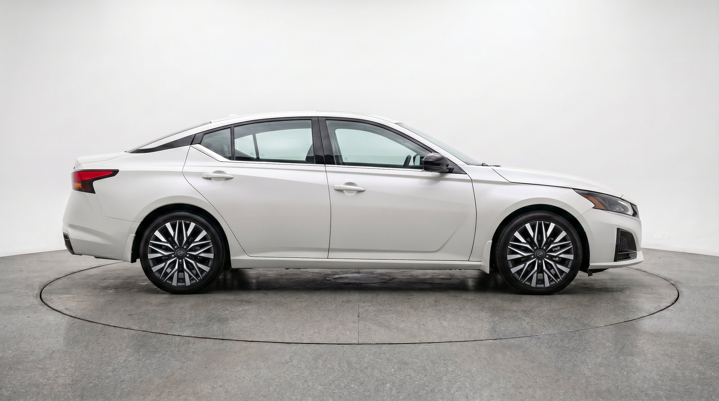 Thumbnail: 2026 Nissan Altima - 10