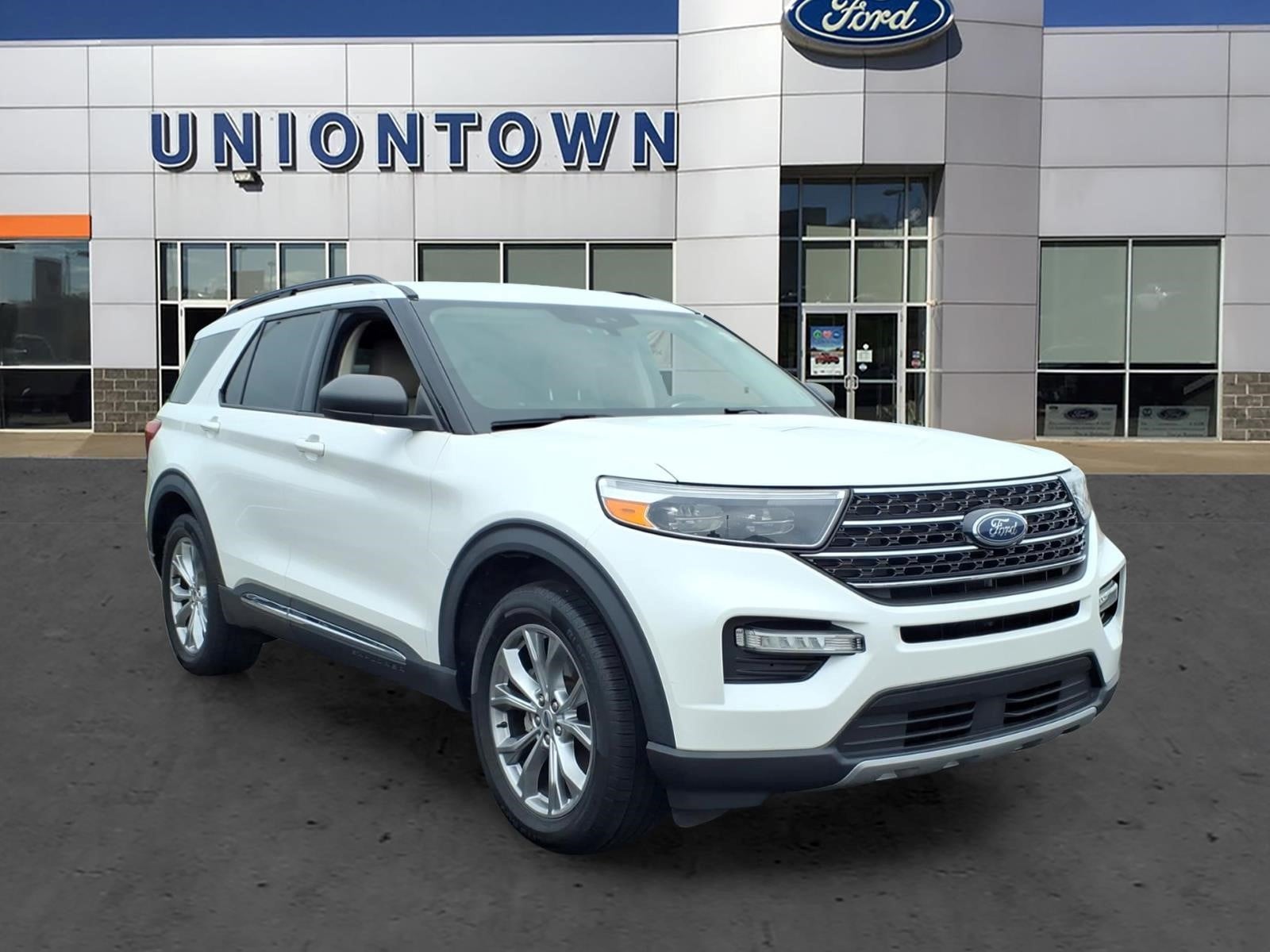 2020 Ford Explorer