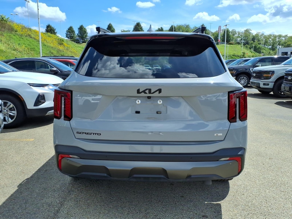Certified 2025 Kia Sorento X-Line SX SUV