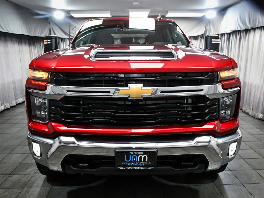 Used 2024 Chevrolet Silverado 2500HD LT Truck