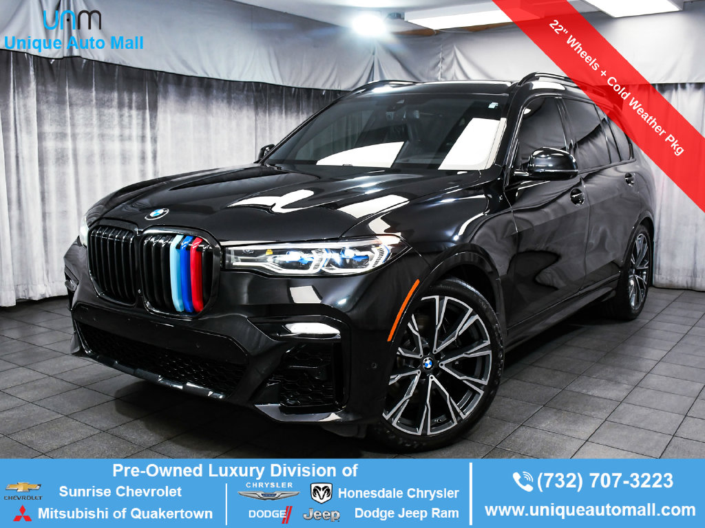 2022 BMW X7 M50i