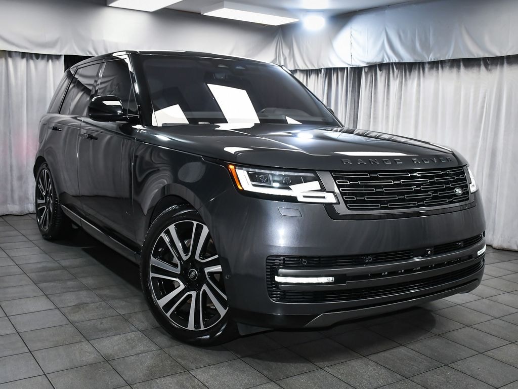 Used 2023 Land Rover Range Rover P400 SE SUV