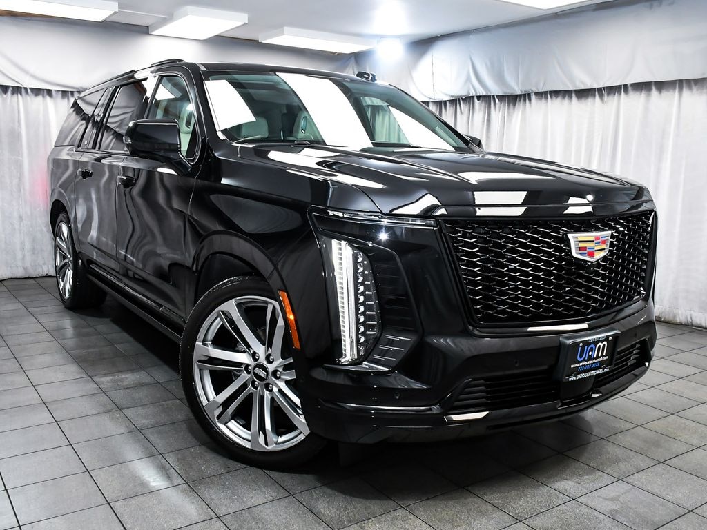 Used 2025 Cadillac Escalade ESV Sport Platinum SUV