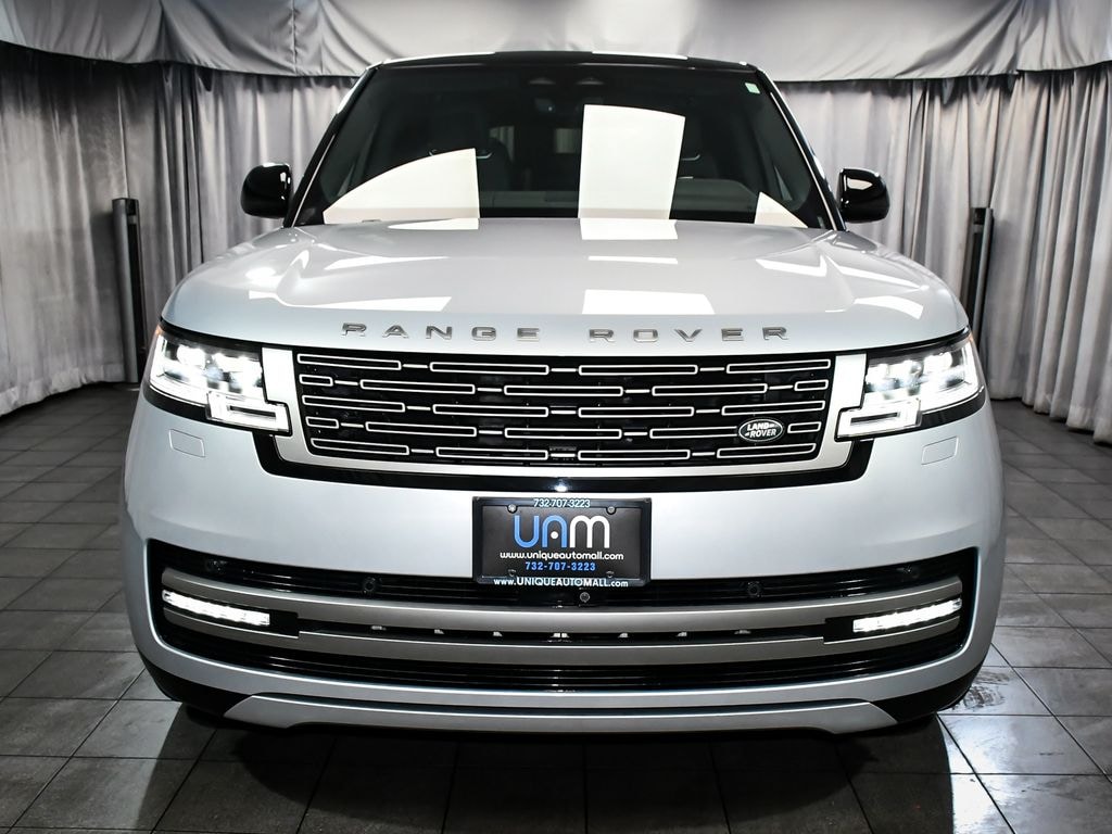 Used 2024 Land Rover Range Rover P400 SE 7 Seat SUV