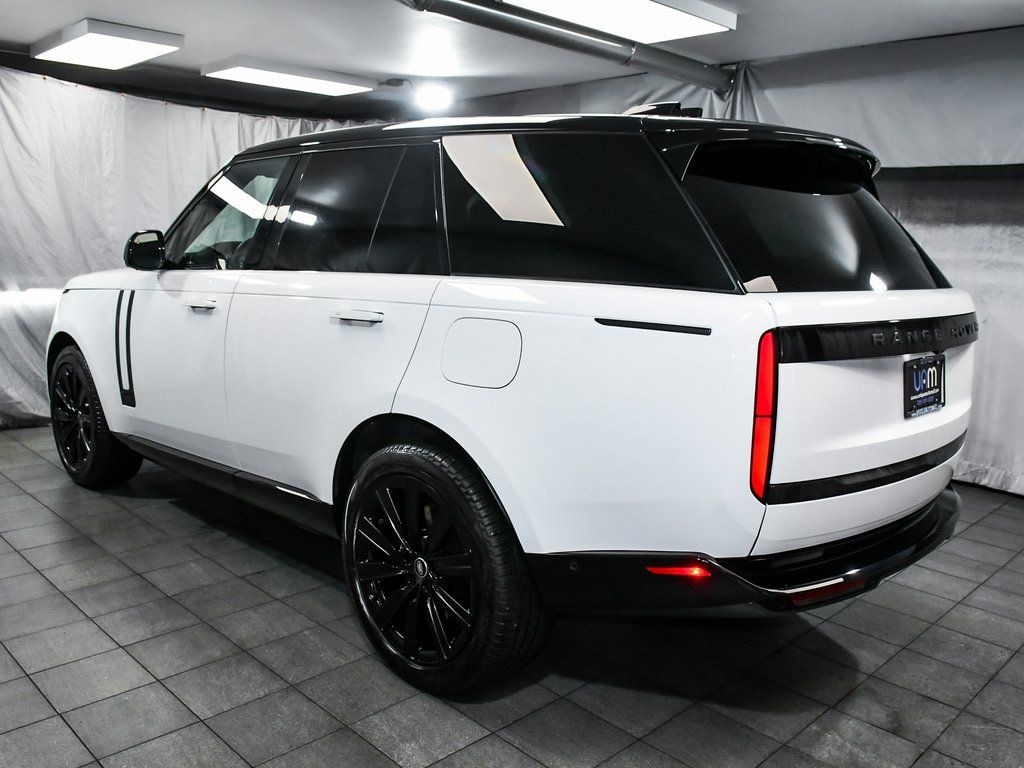 Used 2025 Land Rover Range Rover Plug-In Hybrid SE SUV