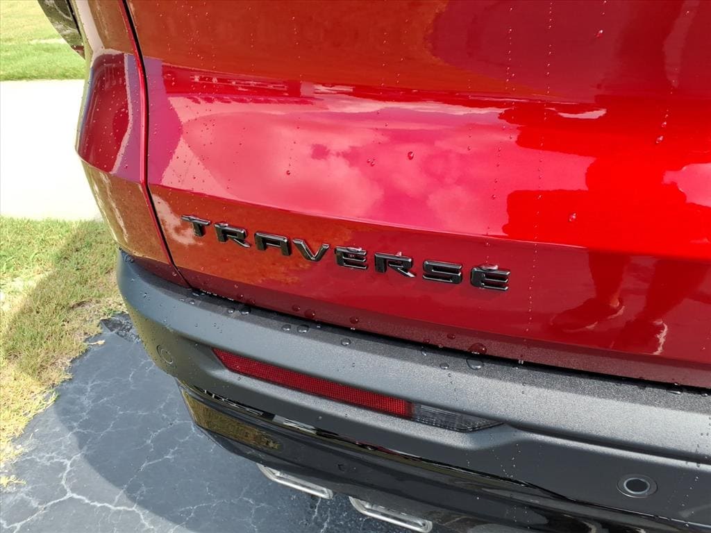 New 2027 Chevrolet Traverse LT SUV
