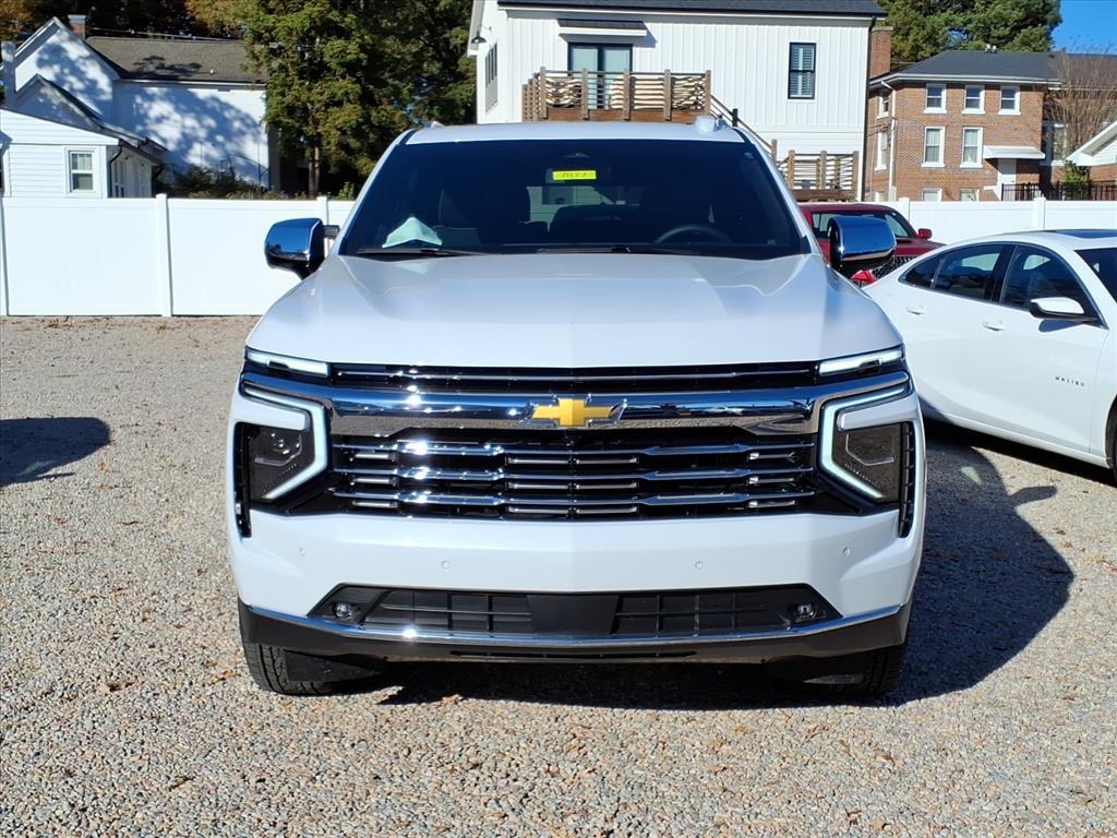2026 Chevrolet Suburban Premier - Photo 2