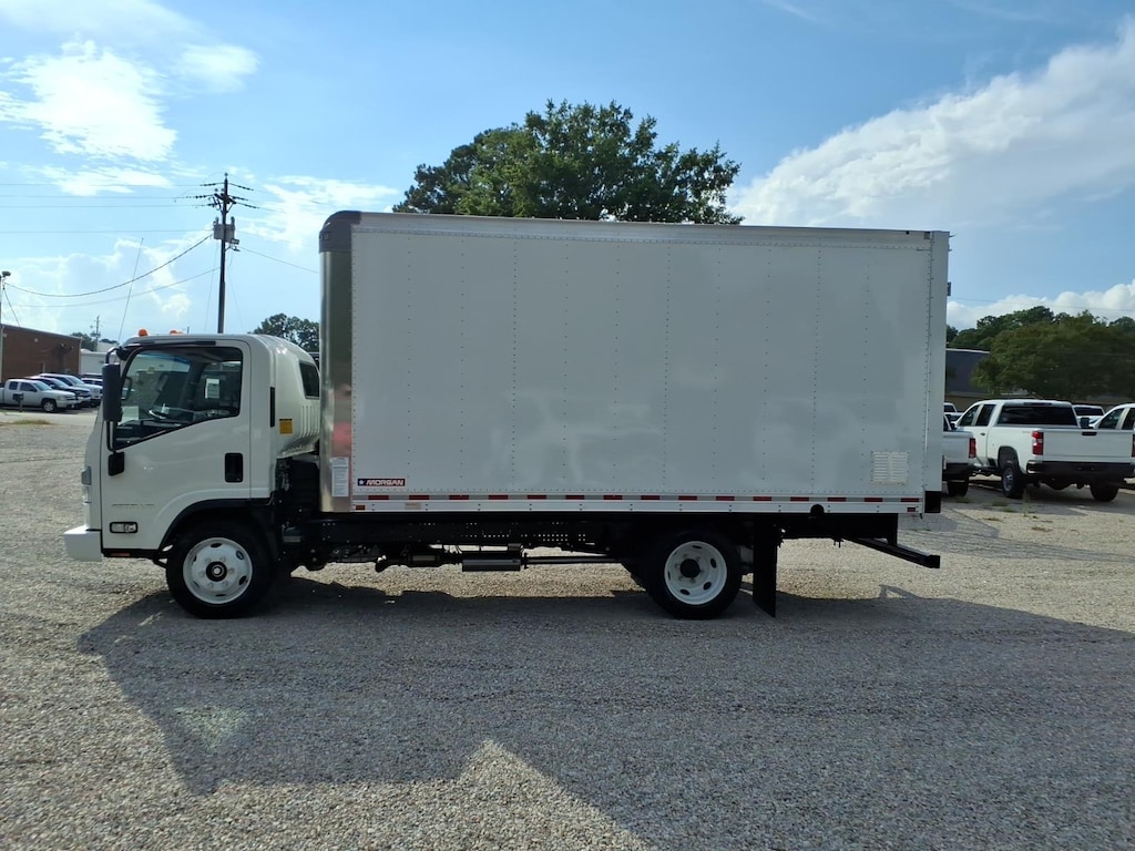New 2027 Chevrolet Low Cab Forward 4500 HG Base Truck