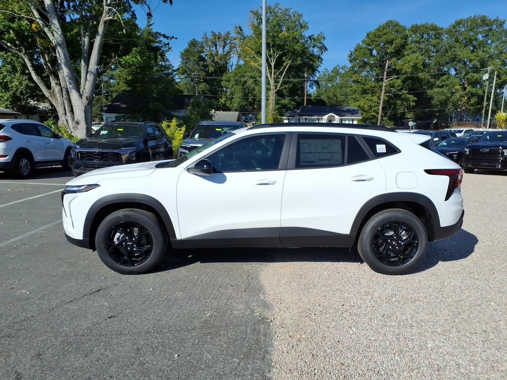 New 2026 Chevrolet Trax LT SUV
