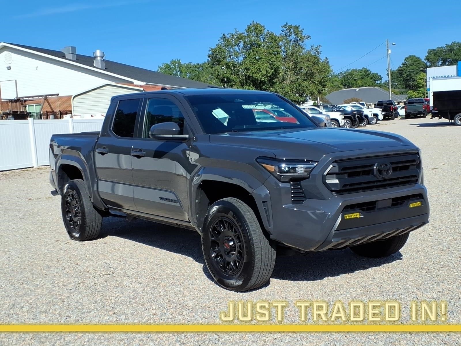 2025 Toyota Tacoma SR5